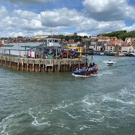 Fryers Cottage, Seamer, 3 Bed Sleeps 5 People * Seamer